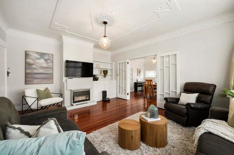 Photo of property in 6 Bentinck Avenue, Strathmore Park, Wellington, 6022