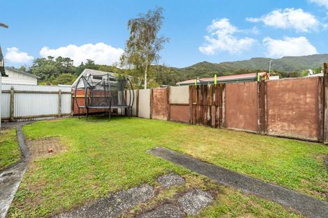 Photo of property in 5a Maire Street, Wainuiomata, Lower Hutt, 5014