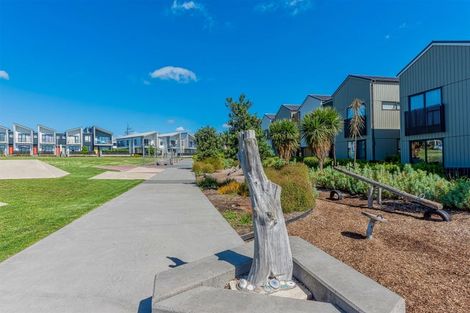 Photo of property in 42 Sidney Wallingford Way, Hobsonville, Auckland, 0616