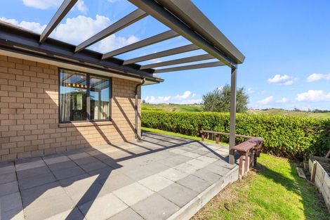 Photo of property in 8 Ballintoy Park Drive, Welcome Bay, Tauranga, 3175