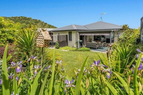 Photo of property in 11 Lakeview Quay, Pyes Pa, Tauranga, 3112
