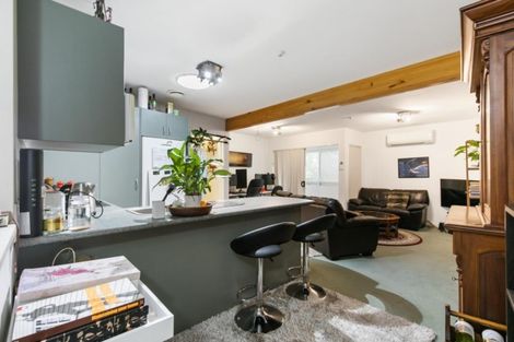 Photo of property in 5/81 Birkenhead Avenue, Birkenhead, Auckland, 0626