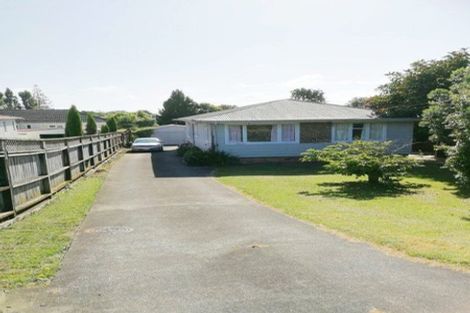 Photo of property in 8 Parker Avenue, New Lynn, Auckland, 0600