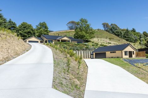 Photo of property in 4 Te Roera Drive, Taradale, Napier, 4112