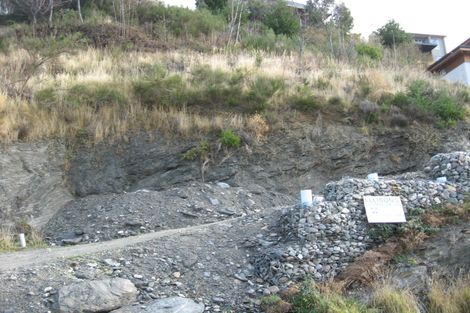 Photo of property in 32 Highview Terrace, Queenstown, 9300