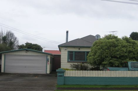 Photo of property in 15a Alexander Street, Papakura, 2110