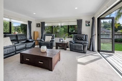 Photo of property in 19 Ysabel Crescent, The Gardens, Auckland, 2105