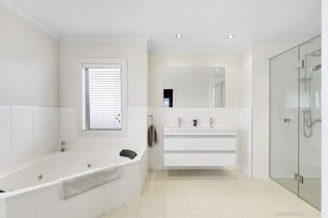 Photo of property in 23 Westwood Avenue, Greytown, 5712