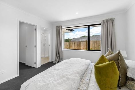 Photo of property in 46 Pacific Heights Road, Orewa, 0931