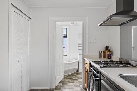 Photo of property in 87 Ormond Road, Whataupoko, Gisborne, 4010