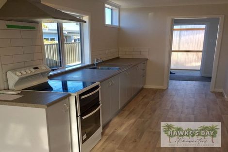 Photo of property in 37 Cassino Crescent, Onekawa, Napier, 4110