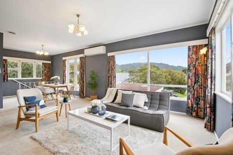 Photo of property in 1a Trelissick Crescent, Ngaio, Wellington, 6035