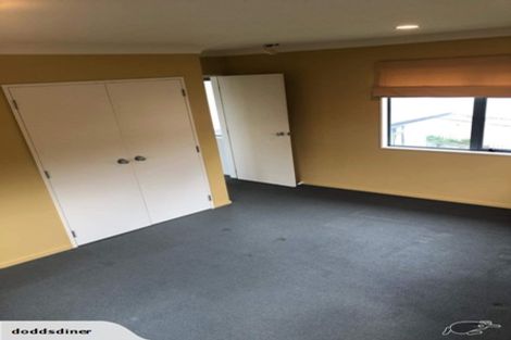 Photo of property in 25 Chippenham Grove, Churton Park, Wellington, 6037