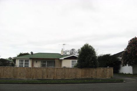 Photo of property in 21 Gardener Street, Levin, 5510