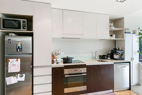 Photo of property in Masina Apartments, 110/80 Riddiford Street, Newtown, Wellington, 6021