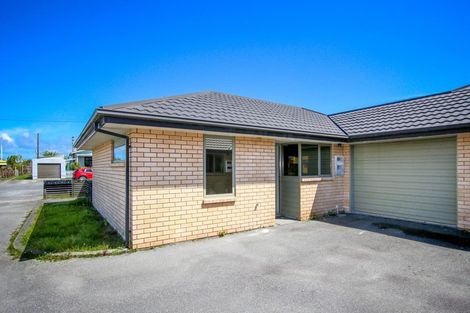 Photo of property in 15 Queen Street, Westport, 7825