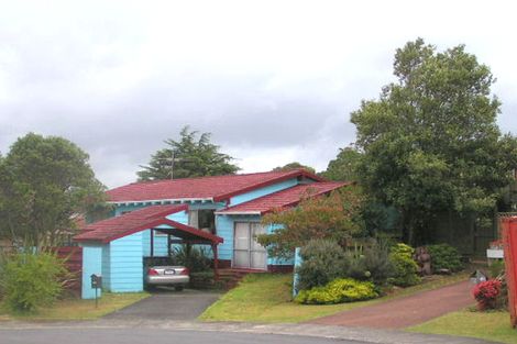 Photo of property in 15 Newport Place, Forrest Hill, Auckland, 0620