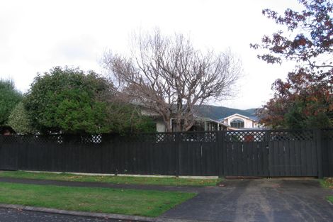 Photo of property in 28a Horopito Road, Waikanae, 5036