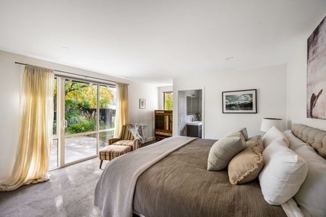 Photo of property in 92 Meadowstone Drive, Wanaka, 9305