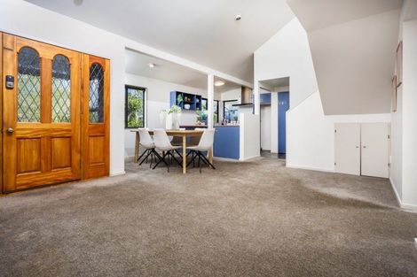 Photo of property in 6 Tokay Place, Huapai, Kumeu, 0810