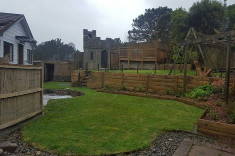 Photo of property in 30 Wingfield Place, Churton Park, Wellington, 6037