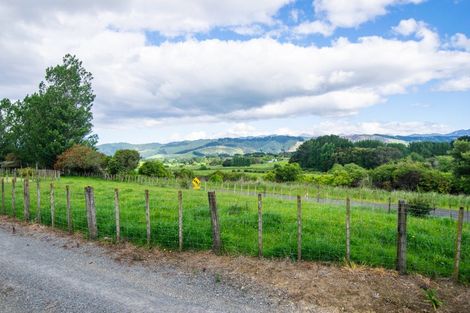 Photo of property in 293 Koputaroa Road, Koputaroa, Shannon, 5575