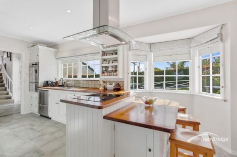 Photo of property in 230 Glenvar Road, Torbay, Auckland, 0630