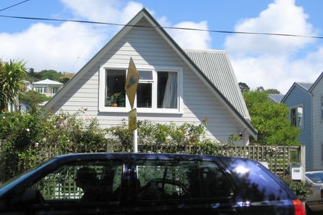 Photo of property in 166 Tasman Street, Mount Cook, Wellington, 6021