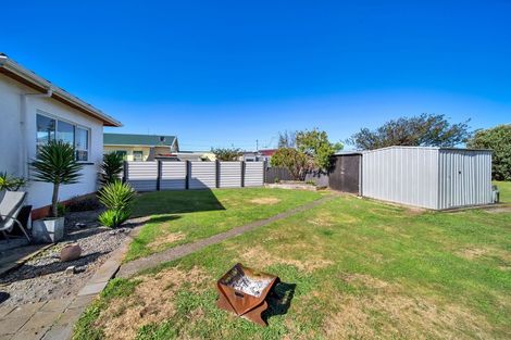 Photo of property in 165 Waihi Road, Hawera, 4610