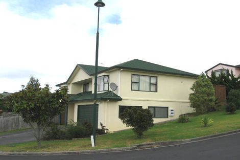 Photo of property in 10 Egret Court, Unsworth Heights, Auckland, 0632