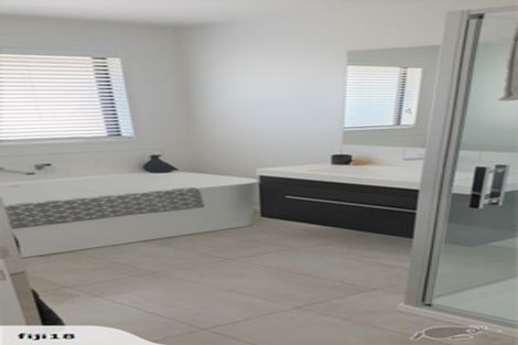 Photo of property in 98 Ledbury Drive, Rolleston, 7615