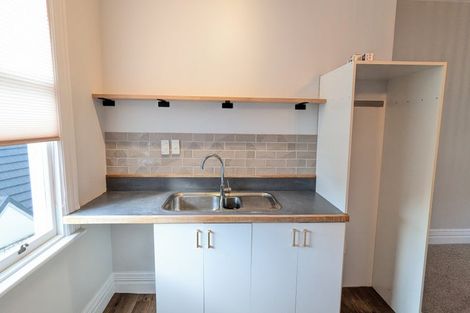 Photo of property in 28f1 Henry Street, Kilbirnie, Wellington, 6022