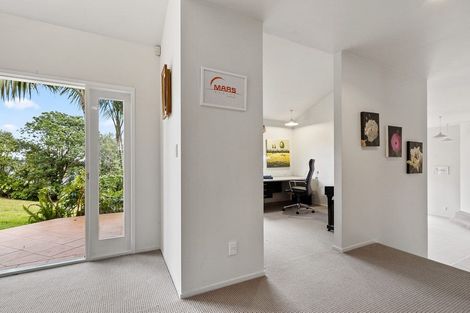 Photo of property in 20 Chester Avenue, Greenhithe, Auckland, 0632