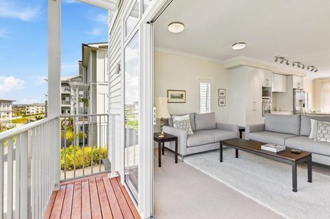 Photo of property in 134 Landmark Terrace, Orewa, 0931