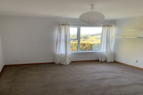 Photo of property in 16 Clotworthy Crescent, Onerahi, Whangarei, 0110