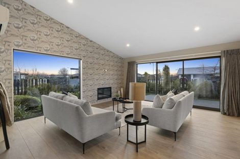 Photo of property in 1 Blue Jacket Drive, Halswell, Christchurch, 8025