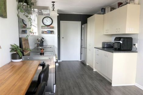 Photo of property in 2 Mccarthy Terrace, Waipukurau, 4200