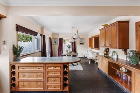 Photo of property in 142 Kings Avenue, Matua, Tauranga, 3110