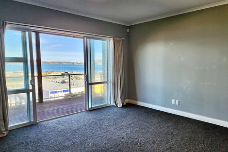 Photo of property in 20 Cameron Street, Kaiwharawhara, Wellington, 6035