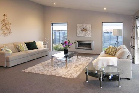 Photo of property in 1 Millpark Place, Northwood, Christchurch, 8051