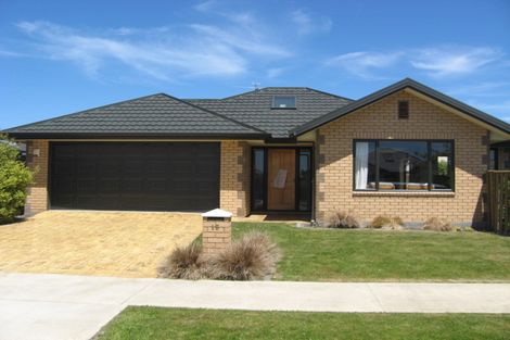 Photo of property in 15 Mahlet Street, Northwood, Christchurch, 8051