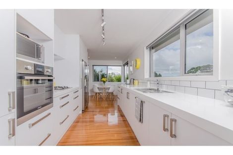 Photo of property in 431 Don Buck Road, Massey, Auckland, 0614
