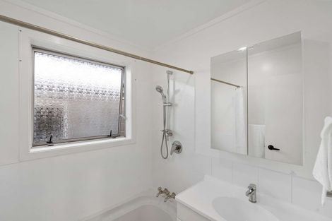 Photo of property in 94 Aldwins Road, Phillipstown, Christchurch, 8062