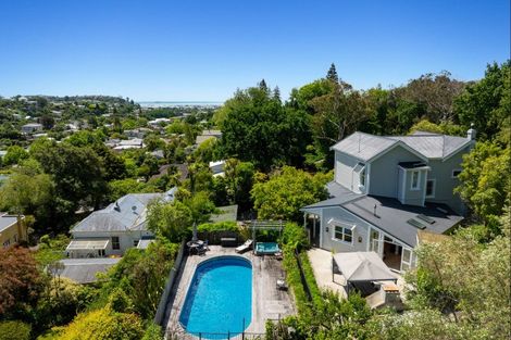 Photo of property in 36 Van Diemen Street, Nelson South, Nelson, 7010