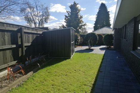 Photo of property in 7 Kathleen Place, Rainbow Point, Taupo, 3330