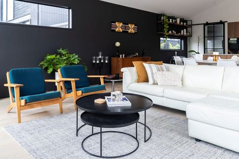 Photo of property in 77 Hartwell Drive, Kelvin Grove, Palmerston North, 4470