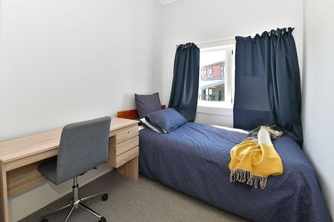 Photo of property in 1/6 Sundown Avenue, Manly, Whangaparaoa, 0930