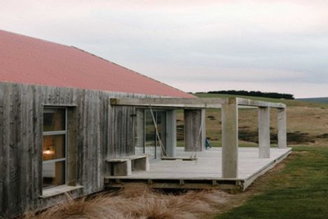 Photo of property in 120 Mair Road, Curio Bay, Tokanui, 9884