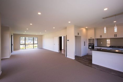 Photo of property in 15 Jessie Rise, Riverhead, 0820