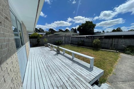 Photo of property in 14b Pipitea Place, Massey, Auckland, 0614